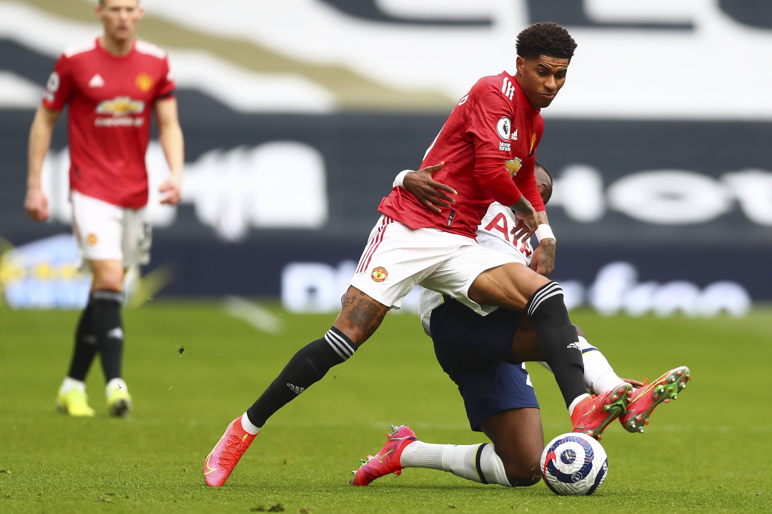 比赛风格和 比赛风格和