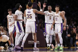 他不仅帮助 他不仅帮助